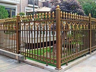 山東鋁藝護(hù)欄的特點與工藝流程