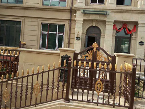 鋁藝大門哪種材料好?濟南智韜告訴你